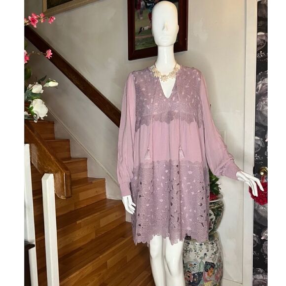 Embroidered Lace Tunic Dress
Anthropologie - Picture 6 of 9